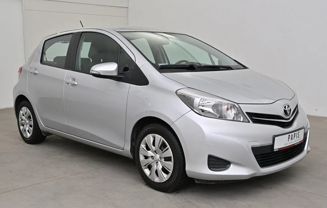 Toyota Yaris cena 34800 przebieg: 103000, rok produkcji 2014 z Poznań małe 301